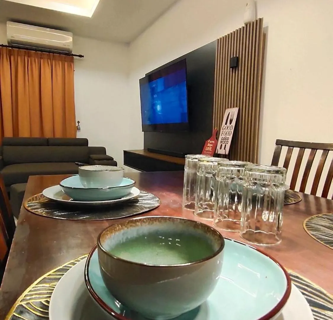 Dt2165 Homestay 4 Room 8 Guest Kampong Ayer Resam Holiday home